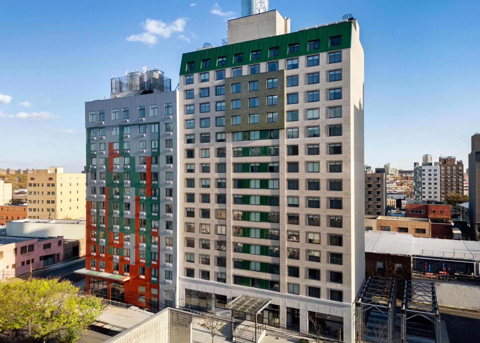Doubletree By Hilton Long Island City, Ny นิวยอร์ก ภายนอก รูปภาพ
