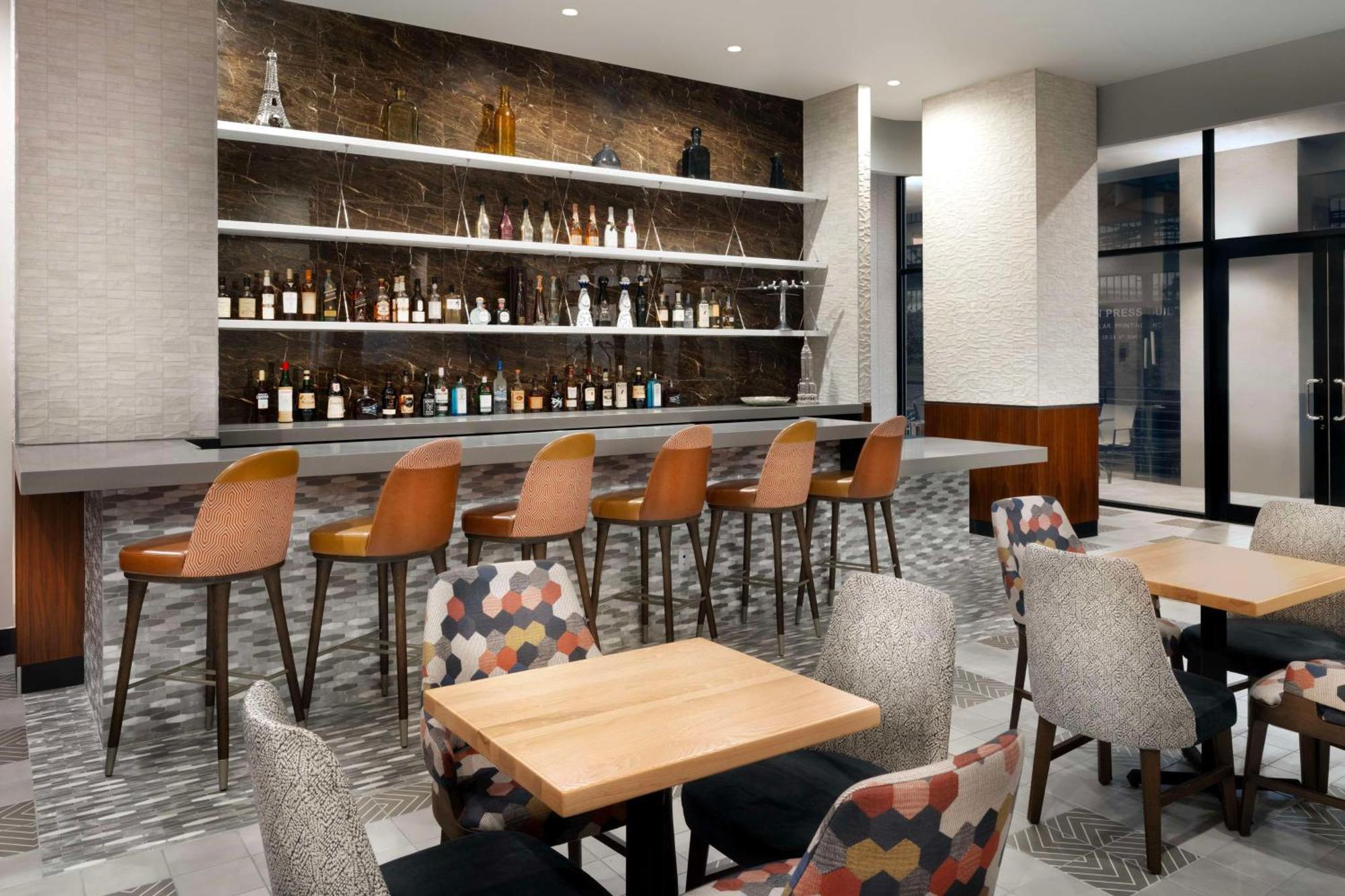 Doubletree By Hilton Long Island City, Ny นิวยอร์ก ภายนอก รูปภาพ